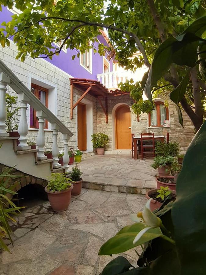 Guesthouse Hlias Gloria Berat Extérieur photo