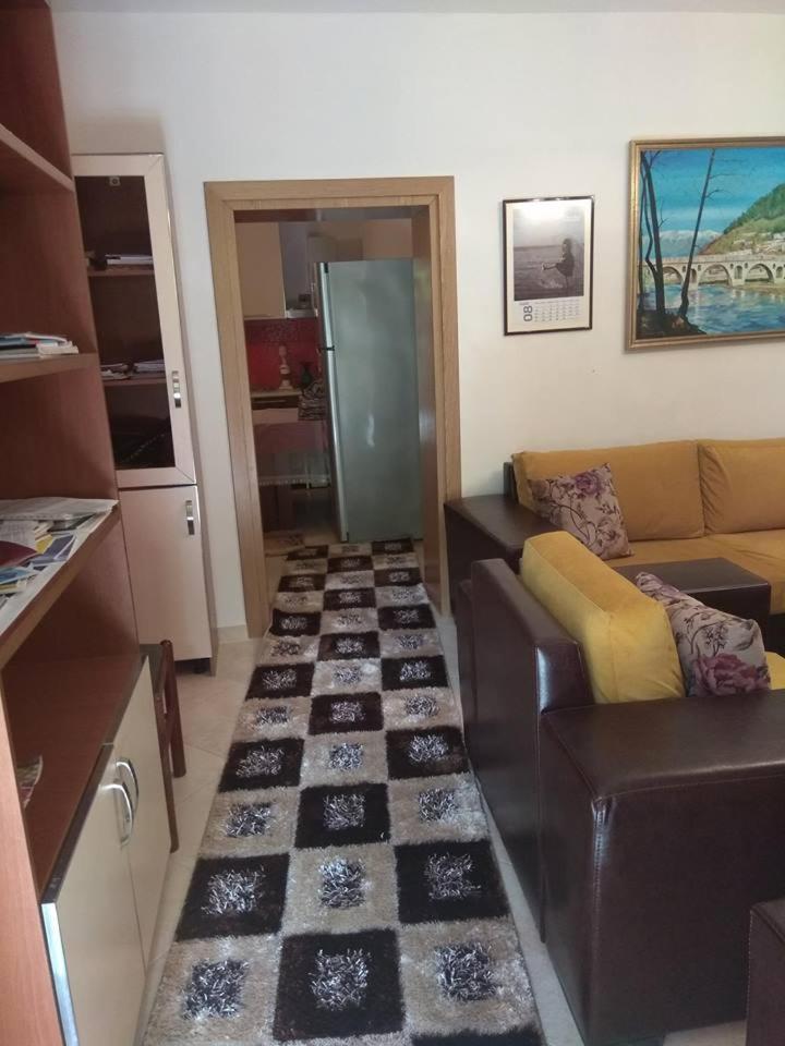 Guesthouse Hlias Gloria Berat Extérieur photo